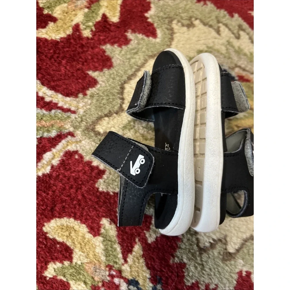 See Kai Run Basics Toddler 5 Jaylen Sandal Black Washable Water Friendly Shoe
